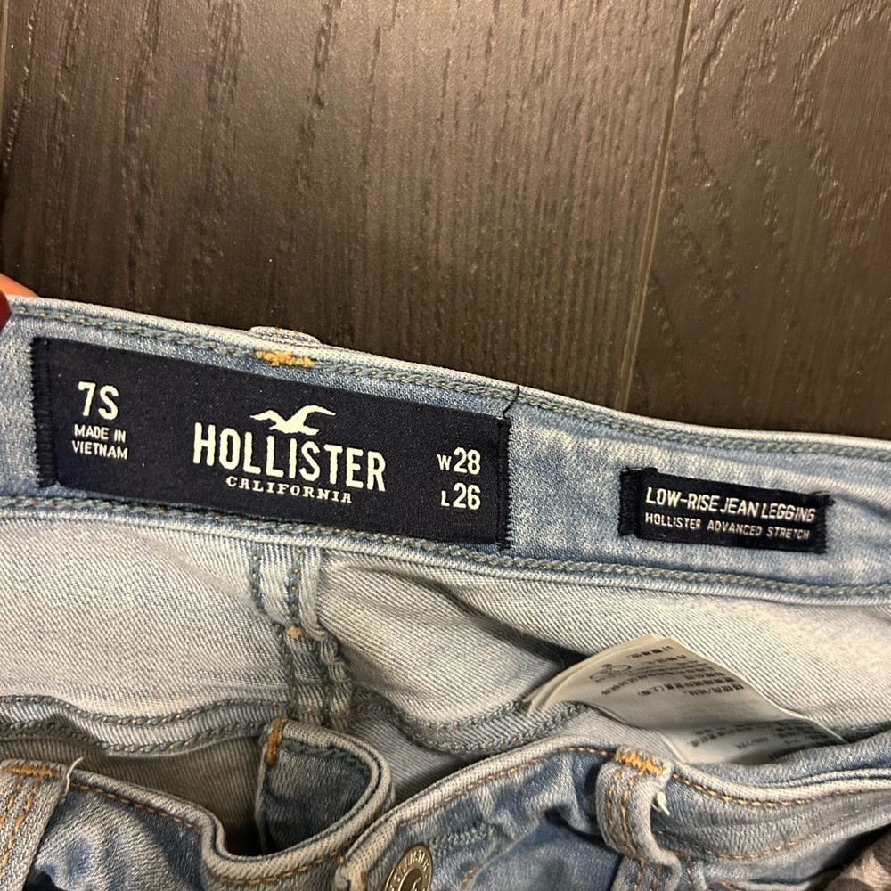 Hollister Low-Rise Jean Leggings | Light Wash | W28 L26 - Picture 5 of 5